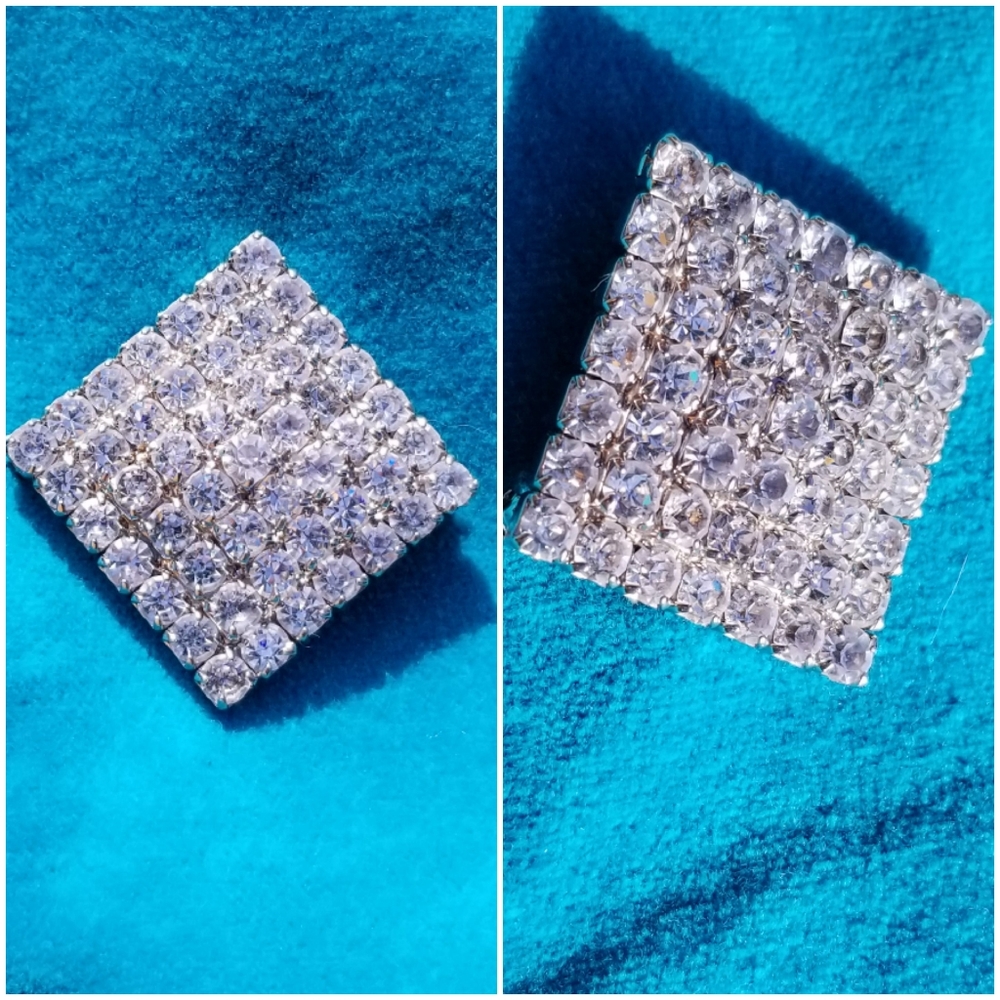Vintage Rhinestone Brooch - Picture 9 of 13